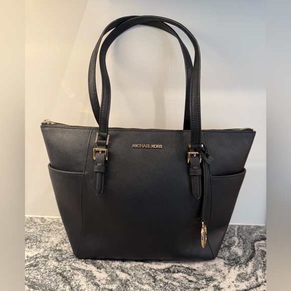 MICHAEL KORS Charlotte Large Leather Top-Zip Tote - Picture 1 of 8